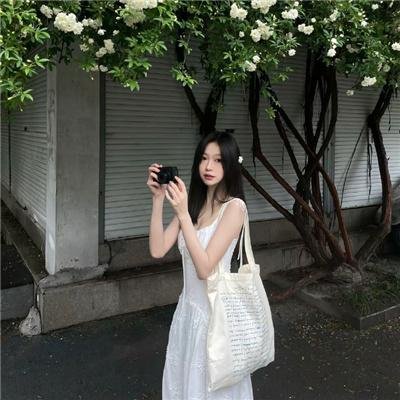 美女与狗儿